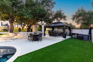 20516 Queen Bee Ln, Spicewood, TX 78669 - Photo 35