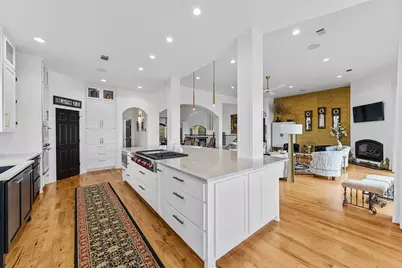 20516 Queen Bee Lane, Spicewood, TX 78669 - Photo 11