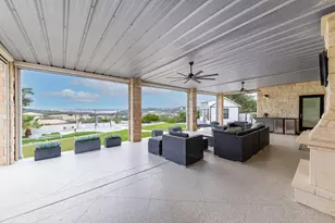 20516 Queen Bee Ln, Spicewood, TX 78669 - Photo 29