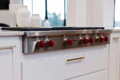 20516 Queen Bee Lane, Spicewood, TX 78669 - Photo 13