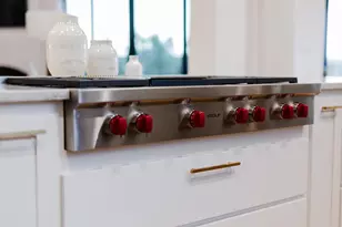 20516 Queen Bee Ln, Spicewood, TX 78669 - Photo 13