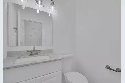 1004 E Fannin Street, Luling, TX 78648 - Photo 11