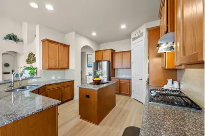 109 Wake Grove, Buda, TX 78610 - Photo 3
