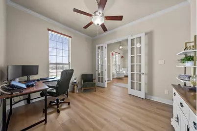 109 Wake Grove, Buda, TX 78610 - Photo 5