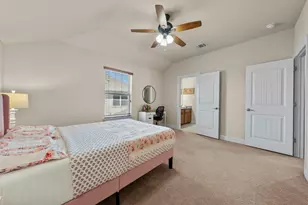 109 Wake Grv, Buda, TX 78610 - Photo 29