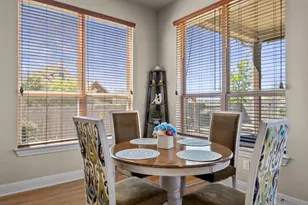 109 Wake Grv, Buda, TX 78610 - Photo 5