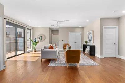 1615 E 7th Street #402, Austin, TX 78702 - Photo 3