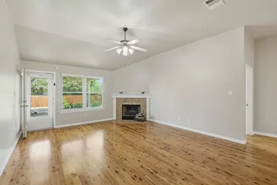 200 Gainer Drive, Hutto, TX 78634 - Photo 5