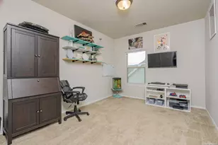 2032 Glen Hollow Hollow, Seguin, TX 78155 - Photo 11