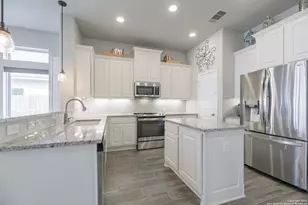 2032 Glen Hollow Hollow, Seguin, TX 78155 - Photo 1