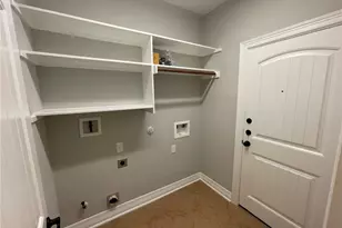 4526 Merle Dr, Austin, TX 78745 - Photo 15