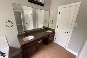 4526 Merle Dr, Austin, TX 78745 - Photo 31