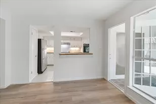 2217 Onion Creek Pkwy, Austin, TX 78747 - Photo 11