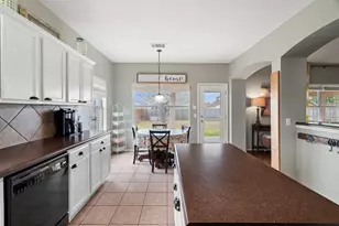 315 Swenson Dr, Hutto, TX 78634 - Photo 15