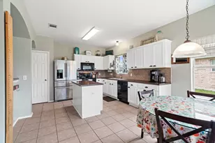 315 Swenson Dr, Hutto, TX 78634 - Photo 13