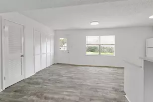 5211 Thunderbird St, Lago Vista, TX 78645 - Photo 5