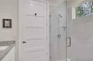 510 Blackson Ave, Austin, TX 78752 - Photo 21