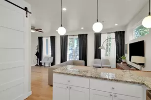 510 Blackson Ave, Austin, TX 78752 - Photo 9