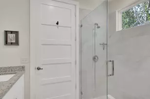 510 Blackson Ave, Austin, TX 78752 - Photo 21