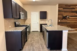 226 Hess Dr, Kyle, TX 78640 - Photo 3