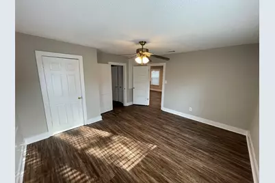 503 Byrne Street, Smithville, TX 78957 - Photo 17