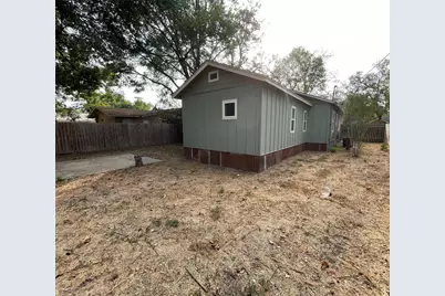 503 Byrne Street, Smithville, TX 78957 - Photo 21