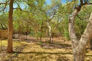 11009 Cherisse Dr, Austin, TX 78739 - Photo 35