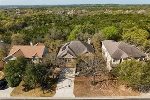 11009 Cherisse Dr, Austin, TX 78739 - Photo 37
