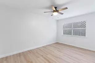 2501 Manor Cir, Austin, TX 78723 - Photo 11