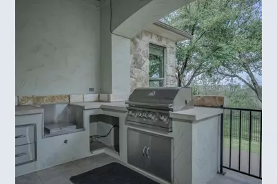 12912 Schleicher Trail, Austin, TX 78732 - Photo 33