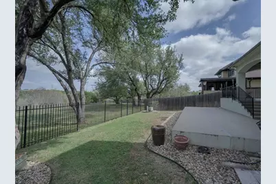 12912 Schleicher Trail, Austin, TX 78732 - Photo 37