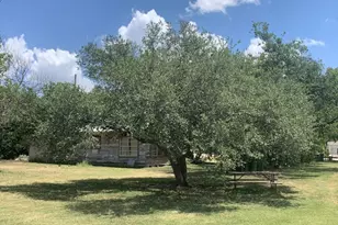 1503 N Burleson St, Kyle, TX 78640 - Photo 7