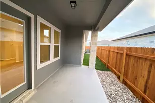 8409 Looksee Ln, Austin, TX 78744 - Photo 17