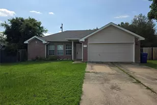 305 China Cove, Elgin, TX 78621 - Photo 5
