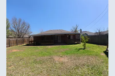 305 China Cove, Elgin, TX 78621 - Photo 17