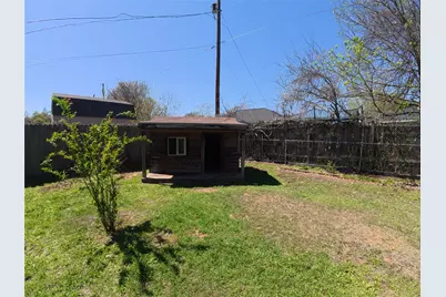 305 China Cove, Elgin, TX 78621 - Photo 17