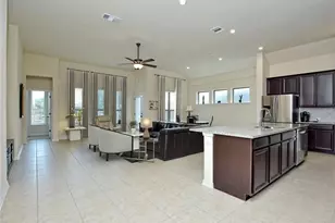 912 Paseo de Castana Wy, Leander, TX 78641 - Photo 27