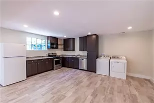 1412 Vargas Rd, Austin, TX 78741 - Photo 9