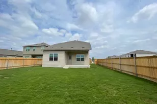 101 Lancia St, Hutto, TX 78634 - Photo 31