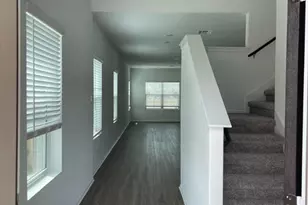 101 Lancia St, Hutto, TX 78634 - Photo 5