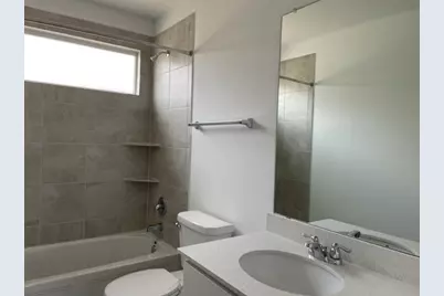 101 Lancia Street, Hutto, TX 78634 - Photo 21