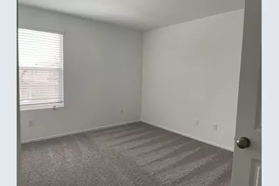 101 Lancia Street, Hutto, TX 78634 - Photo 23