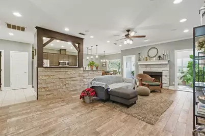 21457 Lakefront Drive, Lago Vista, TX 78645 - Photo 9