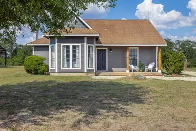 1081 Pr 7023 Prairie, Elgin, TX 78621 - Photo 1