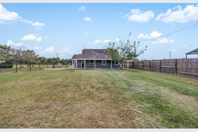 1081 Pr 7023 Prairie, Elgin, TX 78621 - Photo 5