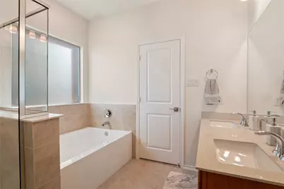 125 Lucky Texan Road, Jarrell, TX 76537 - Photo 11