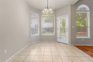 1616 Chasewood Dr, Austin, TX 78727 - Photo 9