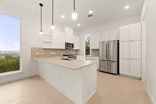 6819 Wolfcreek Pass, Austin, TX 78749 - Photo 7
