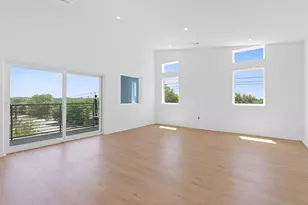 100 W Mockingbird Ln, Austin, TX 78745 - Photo 5