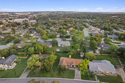110 Live Oak Drive, Georgetown, TX 78628 - Photo 31